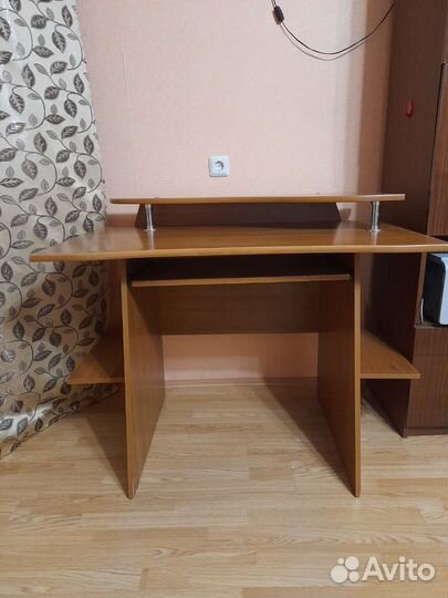Компьютерный стол бу