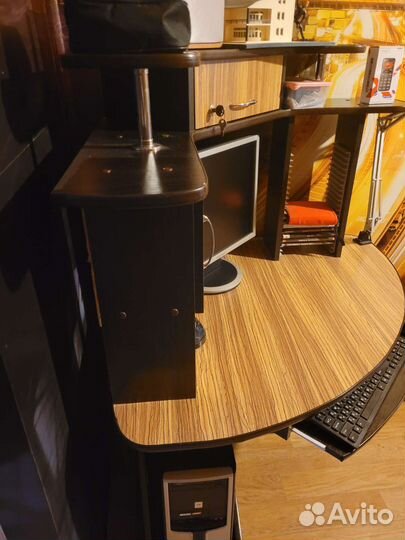 Компьютерный столик бу