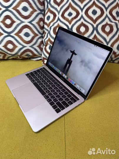 Кастомный MacBook Pro 13 2018 Core i7/16Gb/512SSD