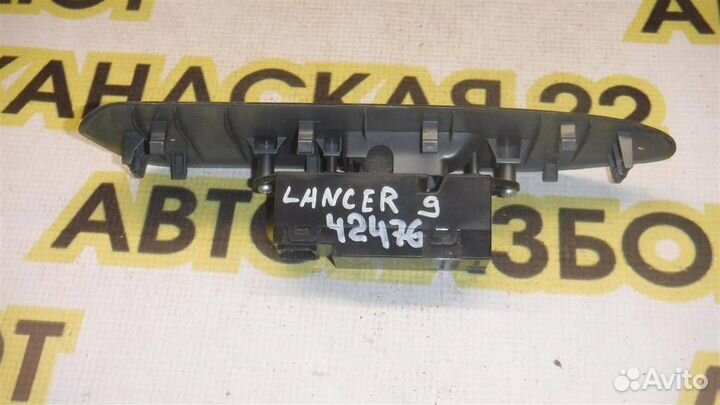 Кнопка стеклоподъемника Mitsubishi Lancer 9 (CS)