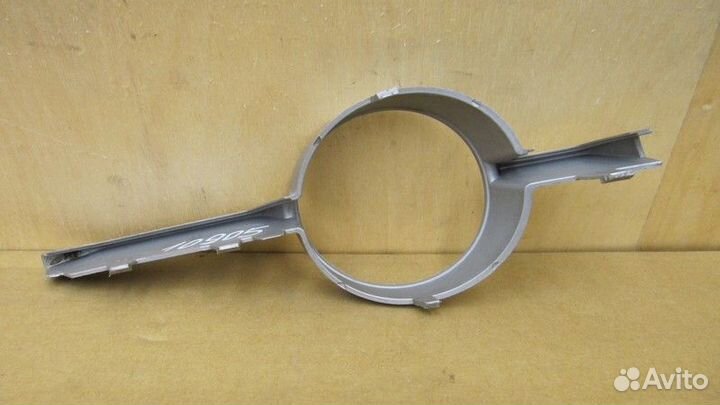 Рамка противотуманной фары левой Bmw X6 E71 2008-2