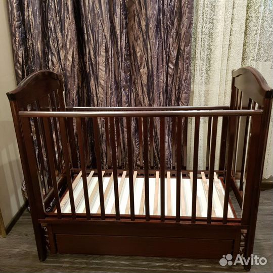 Детская кроватка Гандылян Даниэль