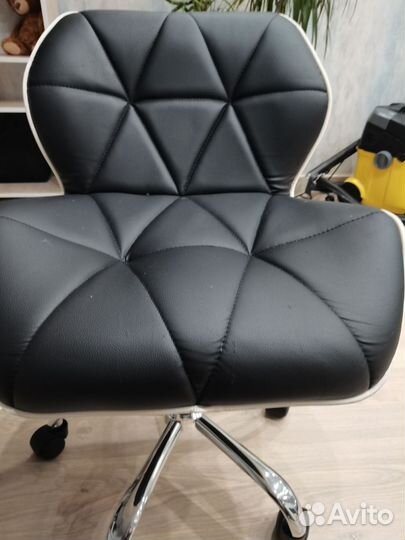 Компьютерный стул детский