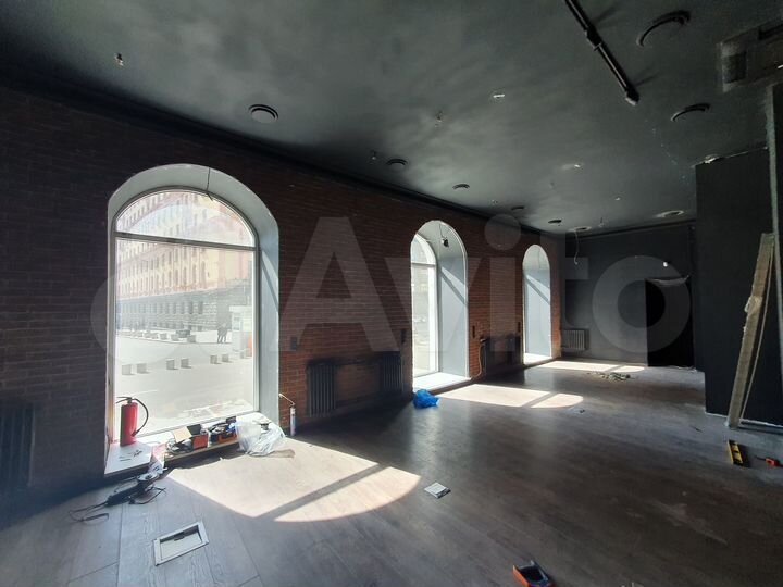 Аренда торгового помещения/Общепит 150 кв.м, ул.Мя