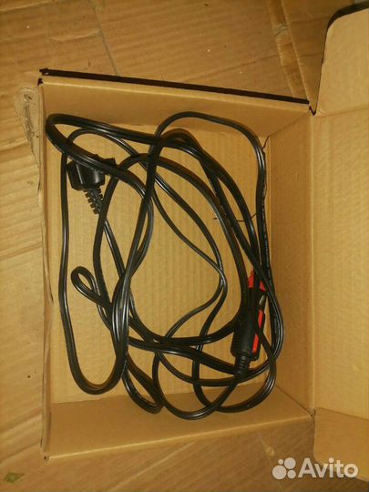 Автомобильный компресорный морозильник