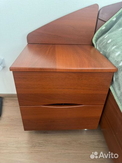 Мебель для спальни бу