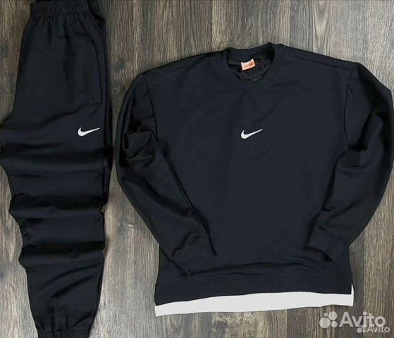 Спортивный костюм Nike новый объявление продам