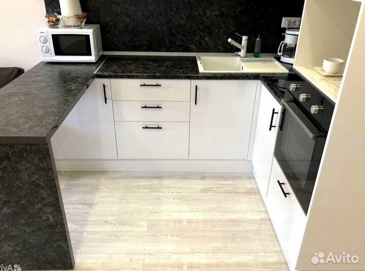 Современная кухня под ключ