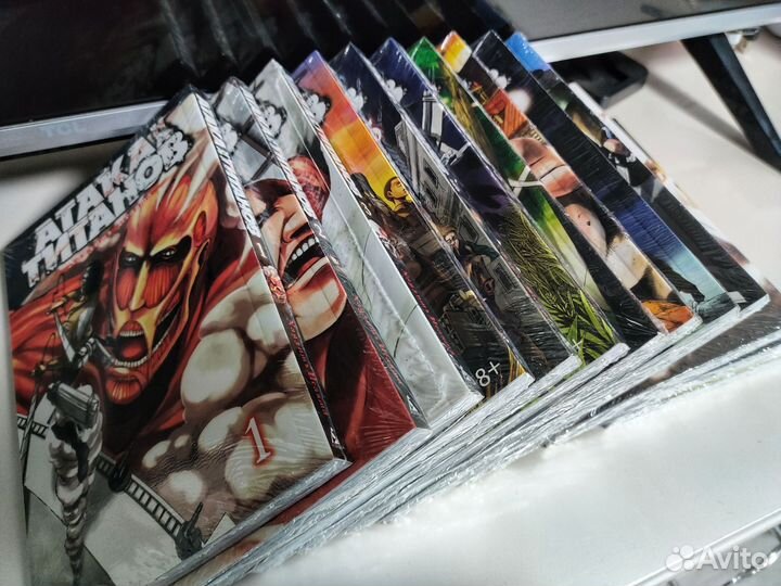 Манга Атака титанов