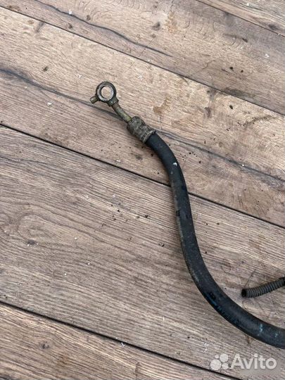 Трубка гур Nissan Primera 2.0