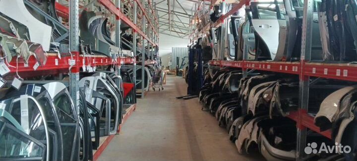 Подушка двигателя передняя Nissan Bluebird Sylphy