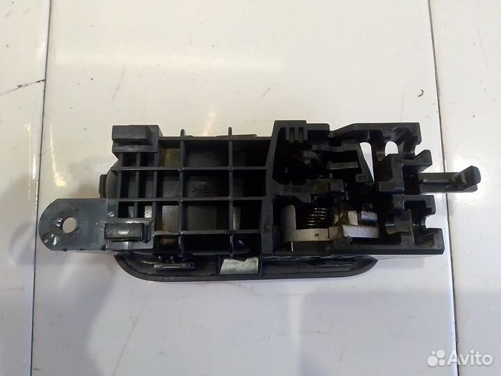 Ручка двери внутренняя задняя левая