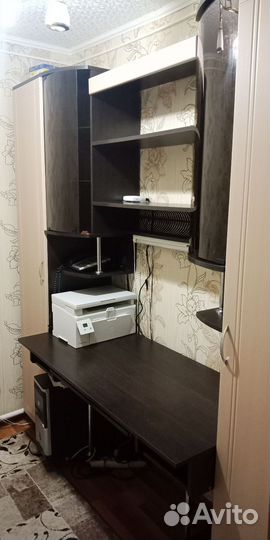 Письменный стол для школьника бу