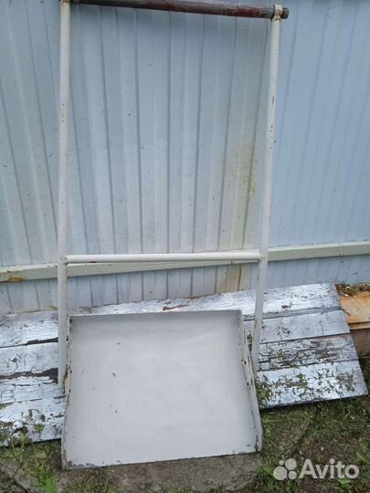 Лопата металлическая