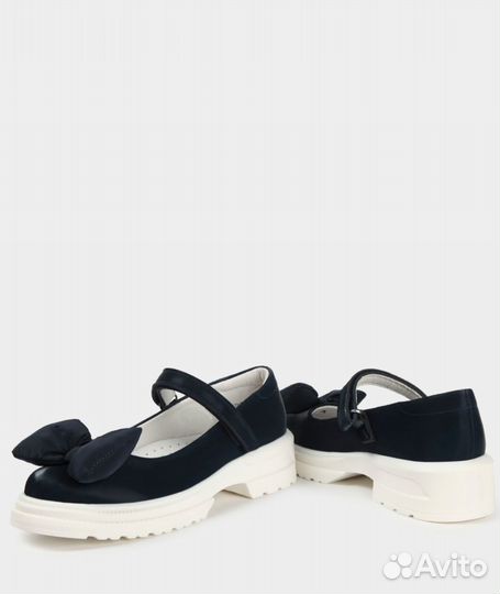 Туфли для девочки в школу