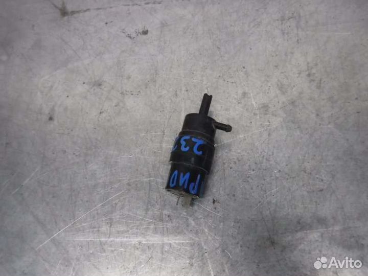 Насос омывателя ветрового стекла Лада Приора 126