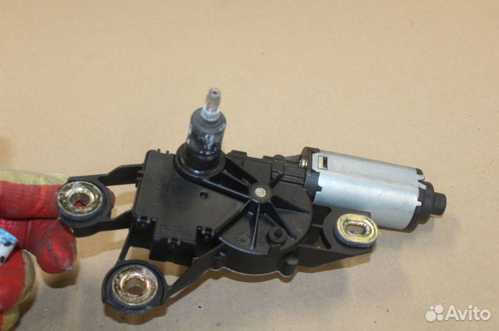 Моторчик стеклоочистителя заднего стекла Seat Alte