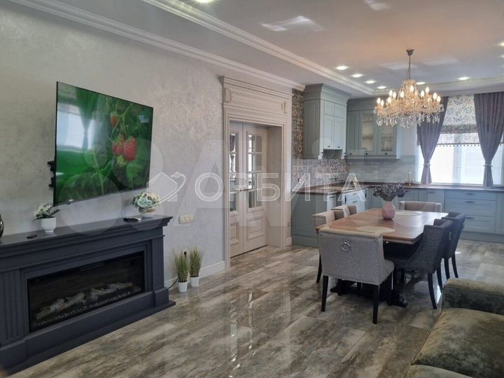 Дом 186,5 м² на участке 9,5 сот.