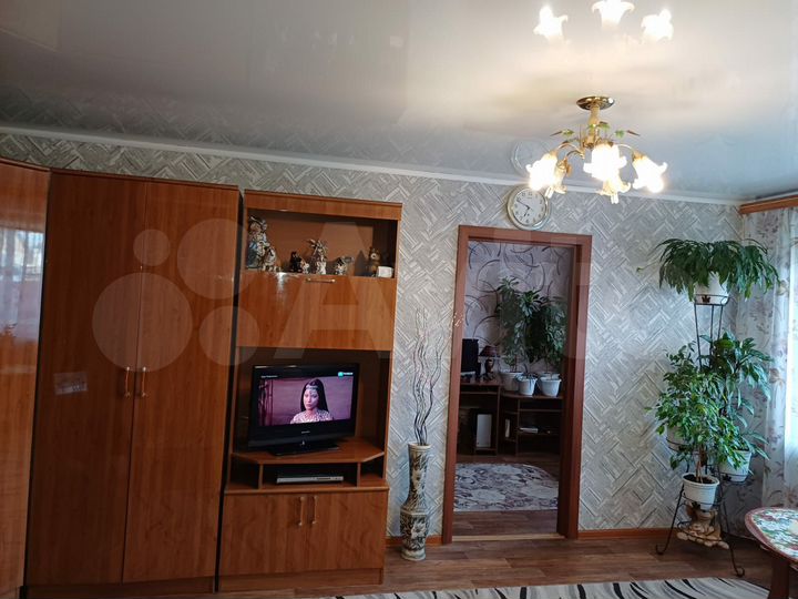 2-к. квартира, 46 м², 1/5 эт.