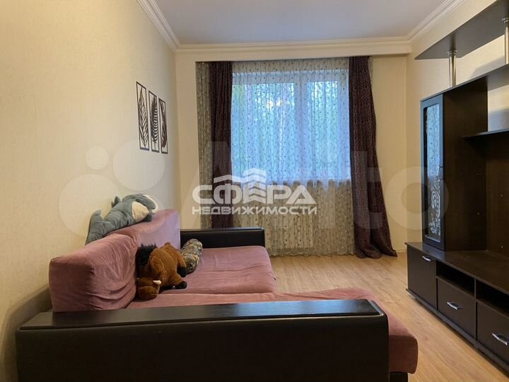 2-к. квартира, 66,7 м², 1/13 эт.