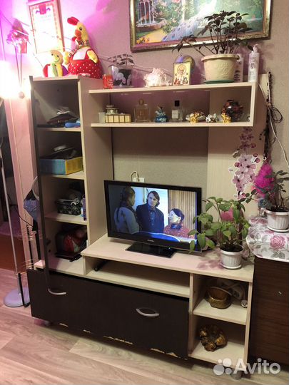 Тумба под телевизор