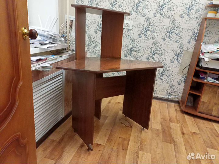 Компьютерный стол бу