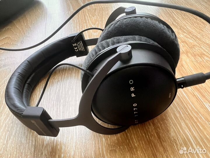 Наушники beyerdynamic dt 1770 pro