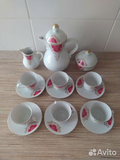Кофейный сервиз гдр. Костяной фарфор