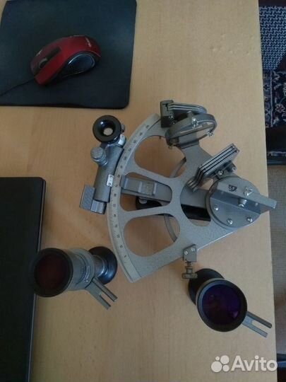 Продам морской секстант с двумя окулярами 1978 г