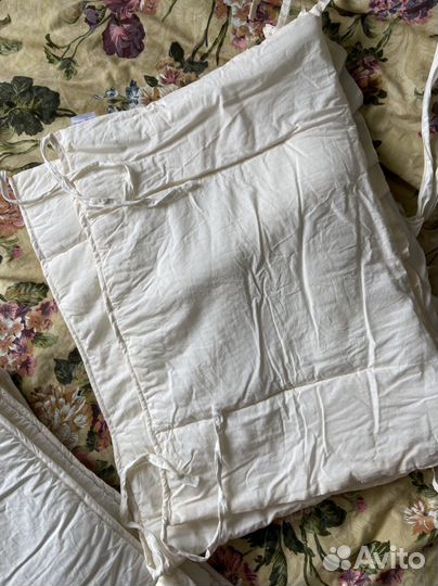 Бортики в детскую кроватку