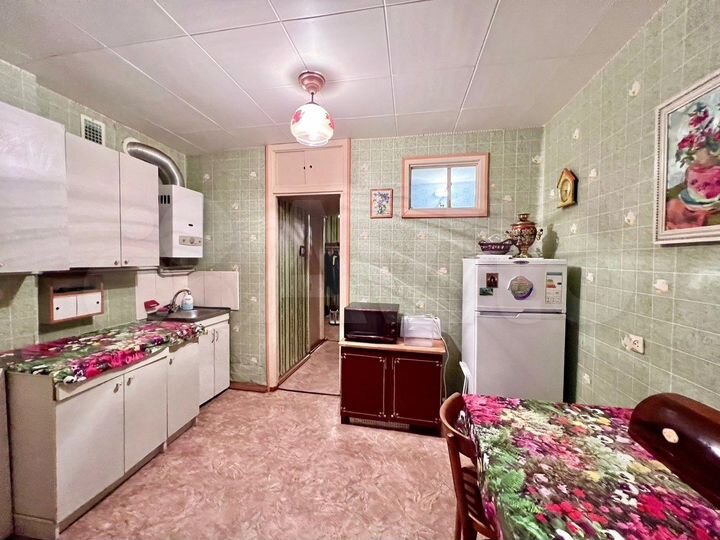 2-к. квартира, 56 м², 5/5 эт.