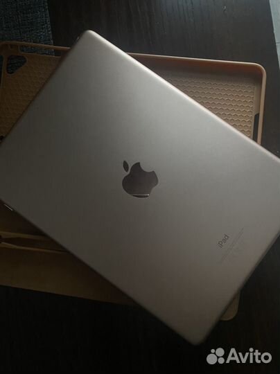 Планшет apple iPad
