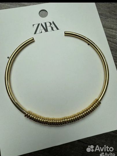 Чокеры/ожерелья zara