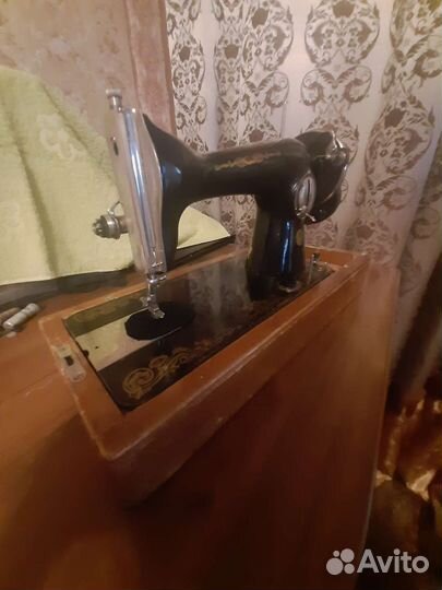 Швейная машина