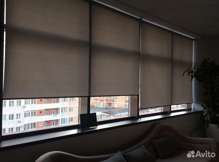 Рулонные шторы P0692-M1172