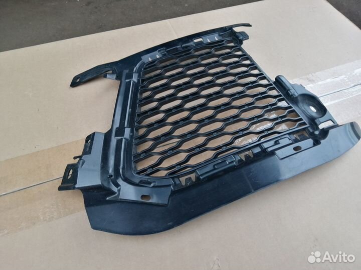 Решетка перед бампера R Range Rover Sport 2 рест