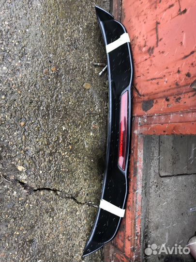 Спойлер крышки багажника Порше Кайенн 958