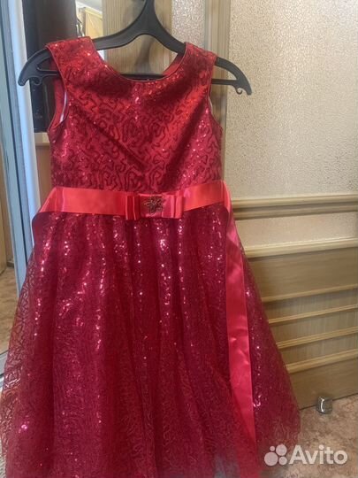 Вечернее платье из паеток