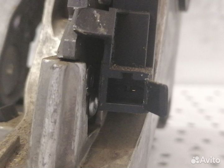 Рычаг стояночного тормоза Volkswagen Jetta