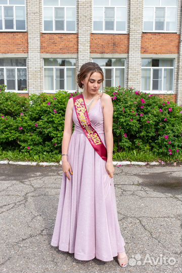 Вечернее платье