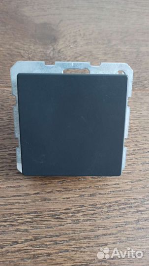 Выключатель Berker Q.3