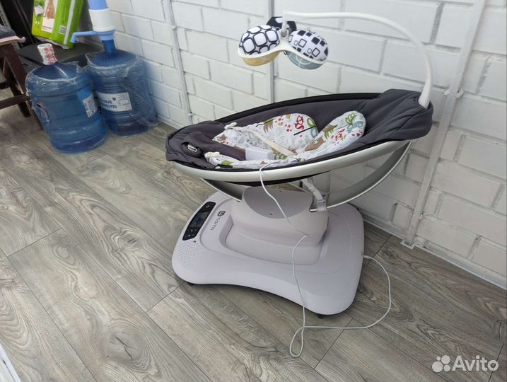 Детские электронные качели 4moms