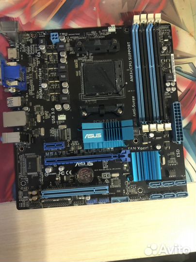 Материнская плата