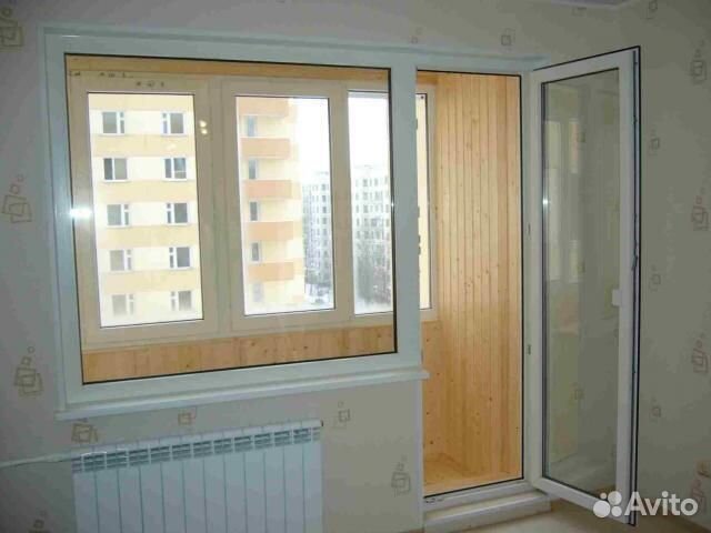 Двери балконные под ключ