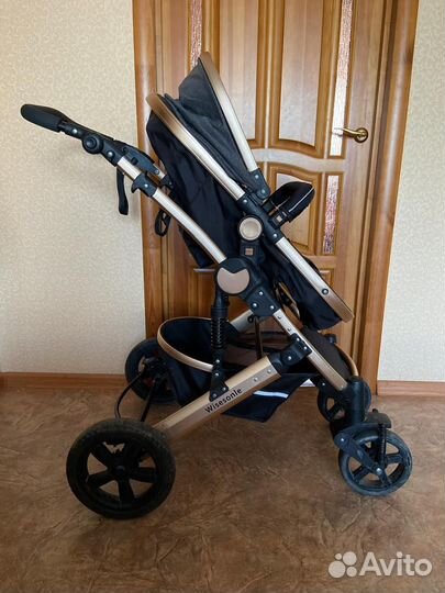 Коляска 3 в 1 с автолюлькой