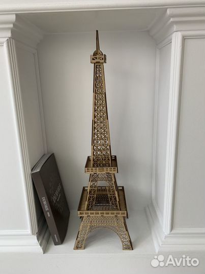 Эйфелева башня