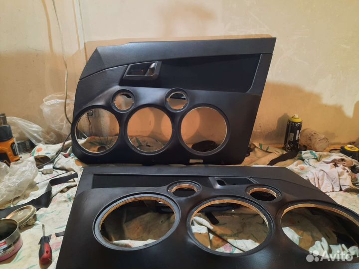 Изготовление подиумов,дверных карт,установка музык