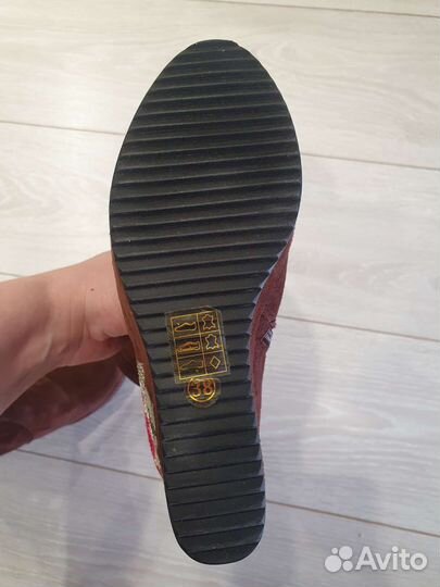 Сапоги новые
