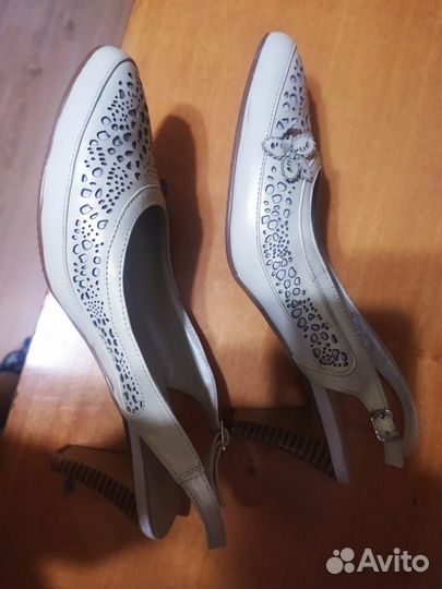 Туфли, босоножки р. 40