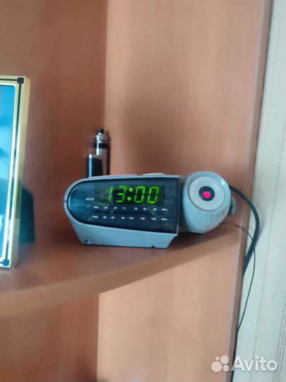 Радио часы vitek